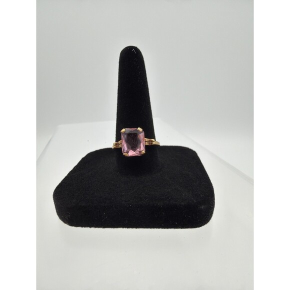 10K Yellow Gold Pink Gemstone Ring Size 7 Vintage Rectangular Stone - Picture 3 of 10